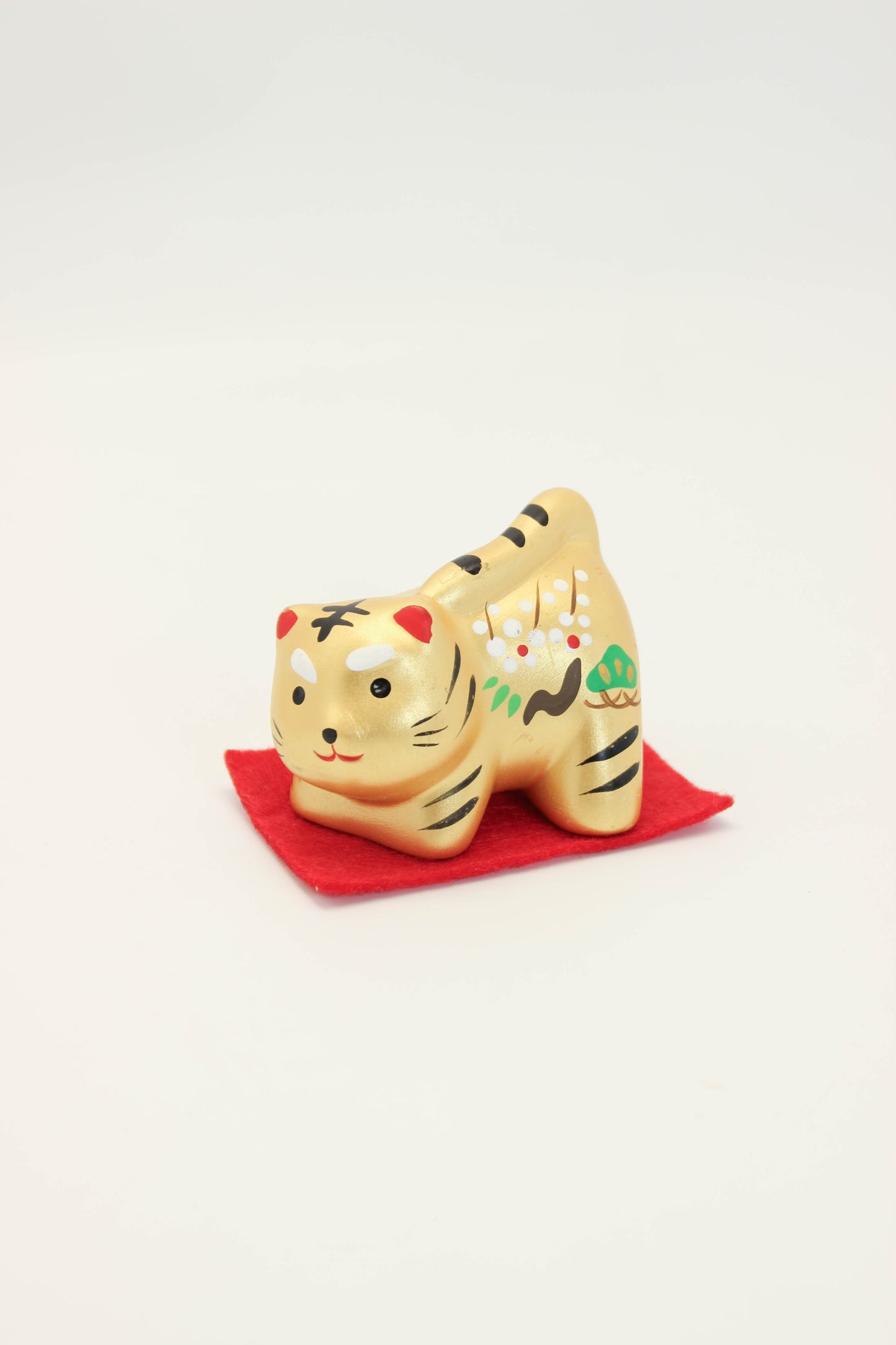 FT502 - Yakushigama Tiger Eto Figurine 薬師窯
