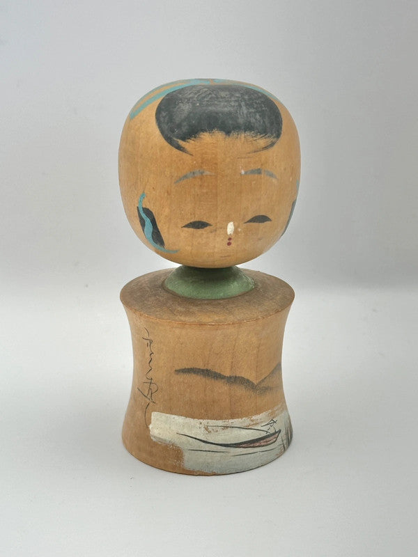 K10047 - Onsen souvenir kokeshi doll Japan