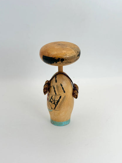 K10085 - Vintage omiyage kokeshi doll