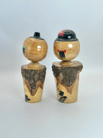 K15063 - Vintage onsen omiyage kokeshi doll