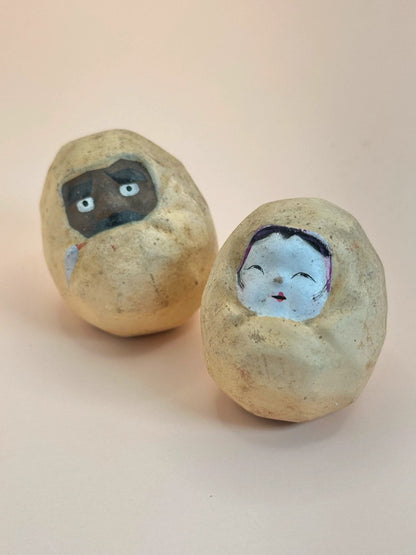 K05037 - Ceramic Daruma Doll set