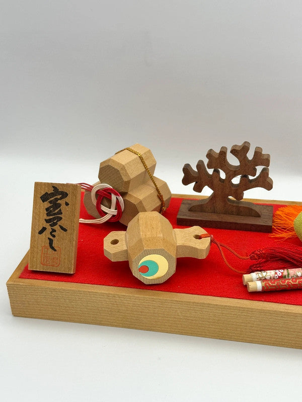 FT38 - Décoration porte-bonheur en bois