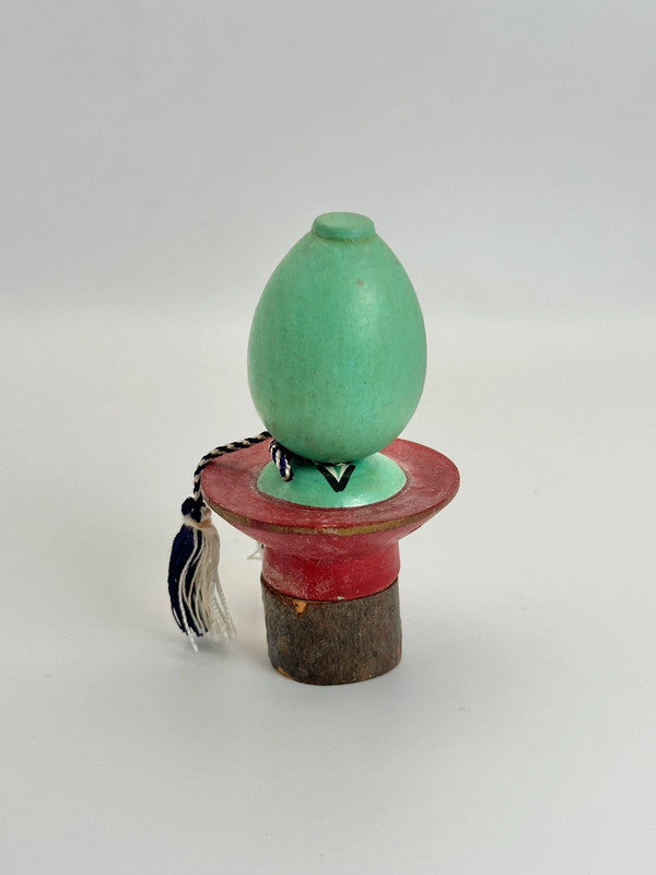 K10088 - Vintage sosaku kokeshi doll