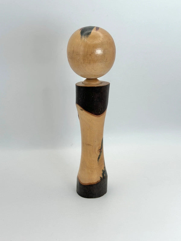 K18053 - Omiyage Onsen souvenir kokeshi doll