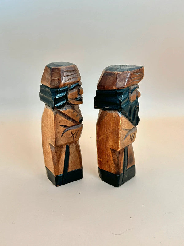 K10143 - Sosaku Doll Pair – Ainu Couple Set