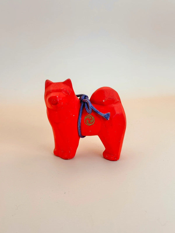 FT143 - Red dog figurine - mitsu-domoe
