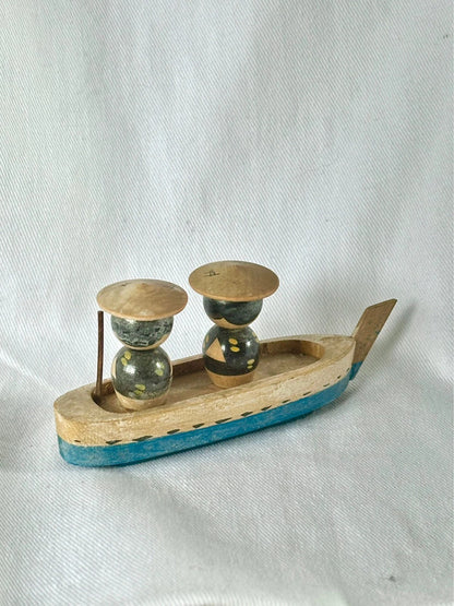 SK006 - Kokeshi Wooden Doll Fishermen on boat