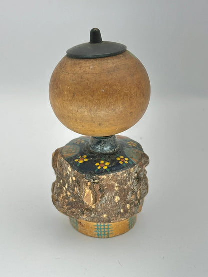 K10045 - Onsen kokeshi doll vintage Japan