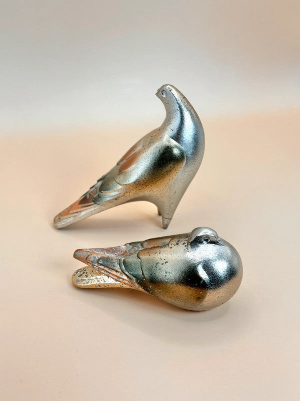 FT156 - Pair of cast iron doves Sotaro Saegusa 三枝惣太郎