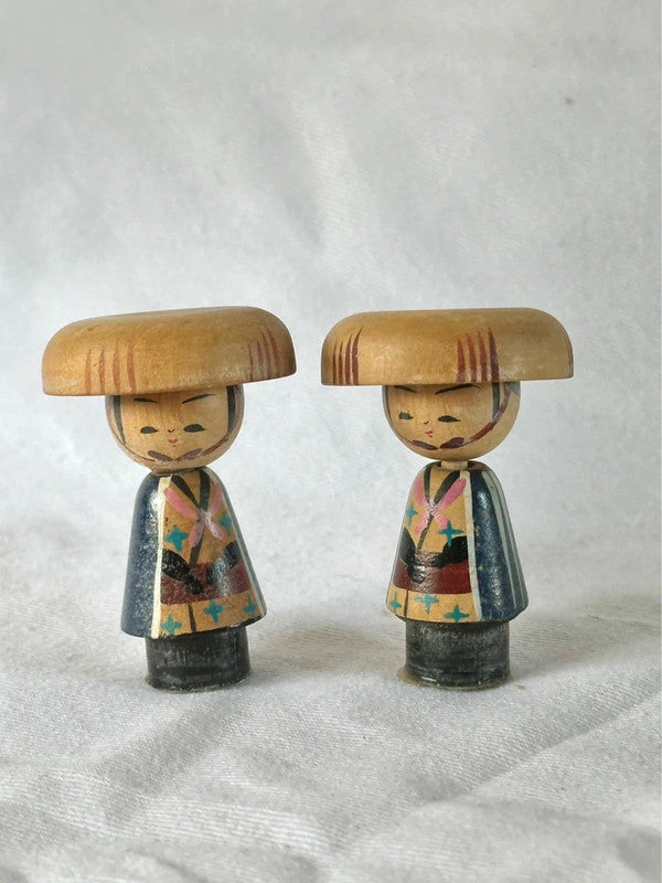 SK015 - Kokeshi Wooden Doll Fishermen