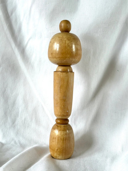 Vintage Japanese Sosaku Kokeshi doll by Kishi Sadao 岸貞男