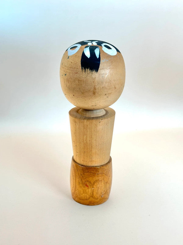 K18091 - Omiyage Onsen kokeshi doll