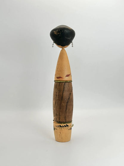 K20075 - Vintage sosaku kokeshi doll