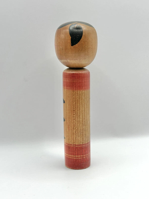 K15018 - Sosaku kokeshi by Kiyohara Takao 清原たかを