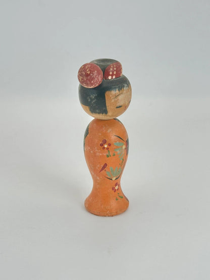K10093 - Vintage omiyage kokeshi doll