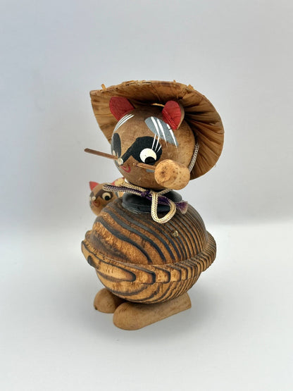FT13 - Poupée en bois raton laveur Tanuki