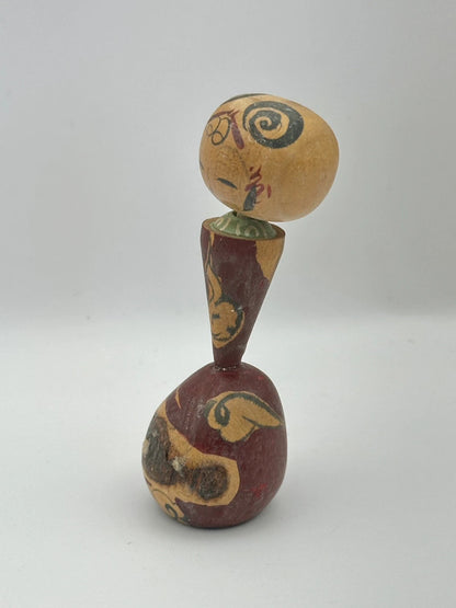 K10016 - Vintage Japanese kokeshi doll