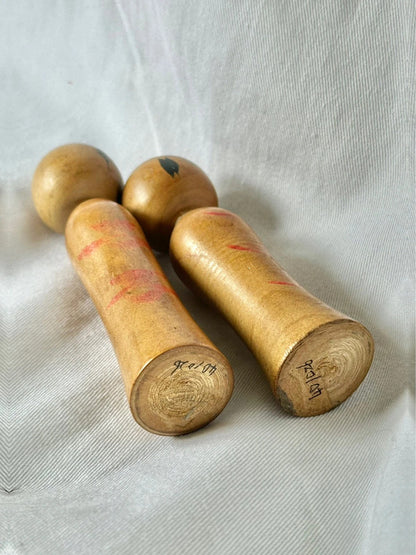 K10004 - One set of traditional kokeshi Nambu