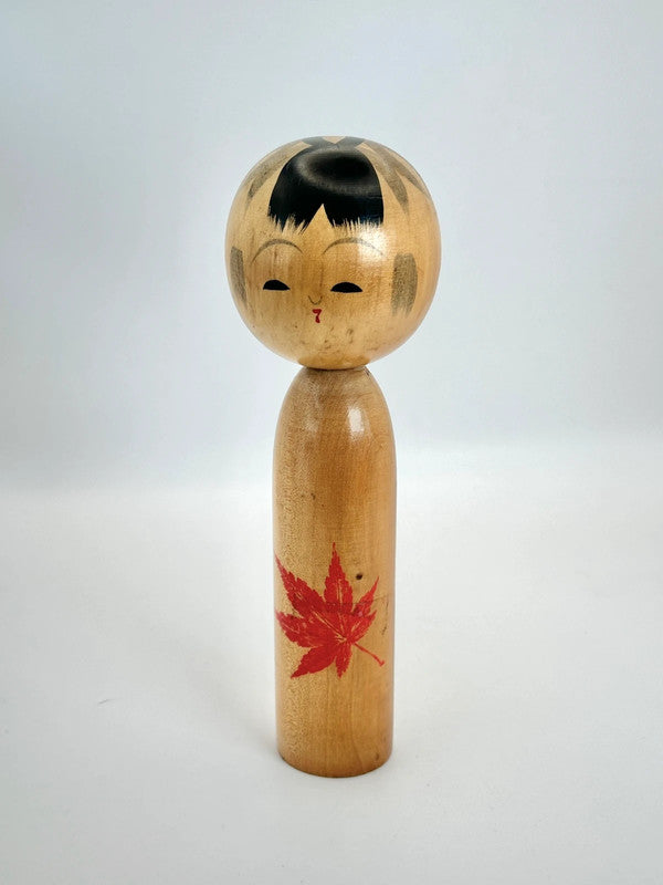 K18001 - Sosaku Shingata doll autumn maple