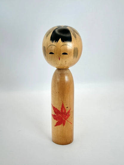 K18001 - Sosaku Shingata doll autumn maple