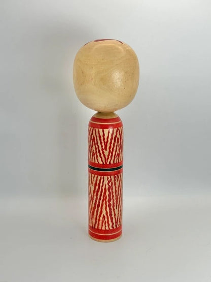K25022 - Traditional Togatta kokeshi by Sato Masahiro