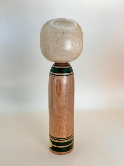 K25048 - Shingata Kokeshi by Kaganuma Masayuki 加賀沼勝子