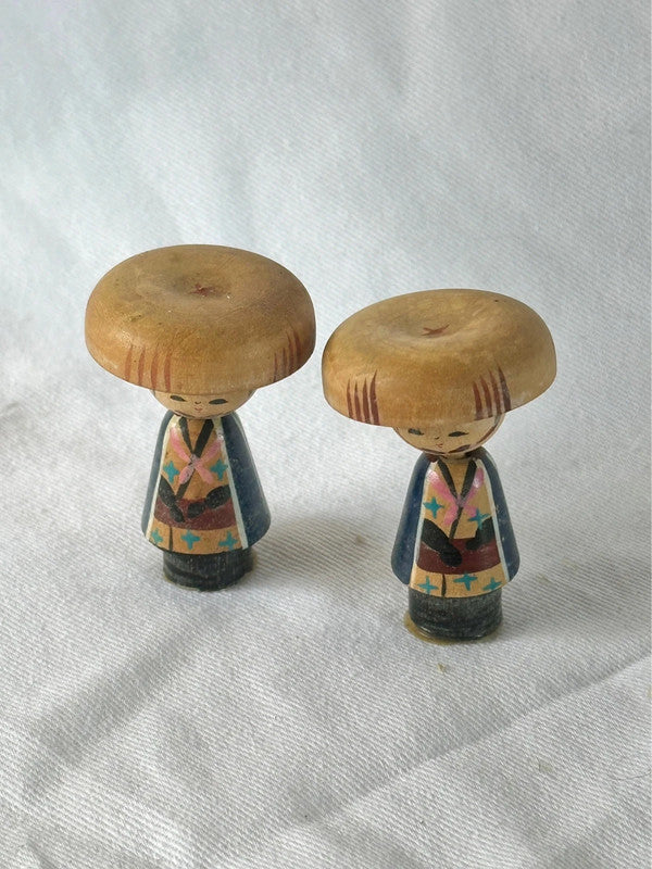 SK015 - Kokeshi Wooden Doll Fishermen