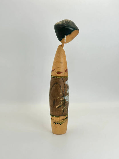 K20075 - Vintage sosaku kokeshi doll