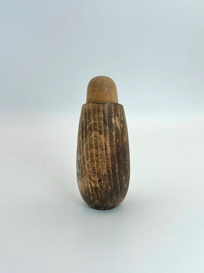 K10120 - Vintage daruma kokeshi Nasu