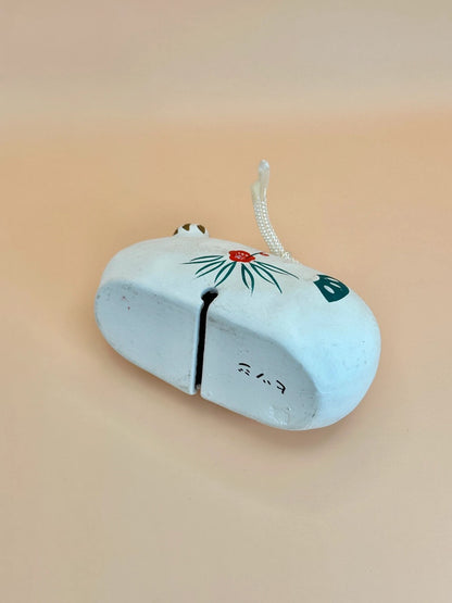 CB020 - Cloche décorative en argile Mouton Dorei