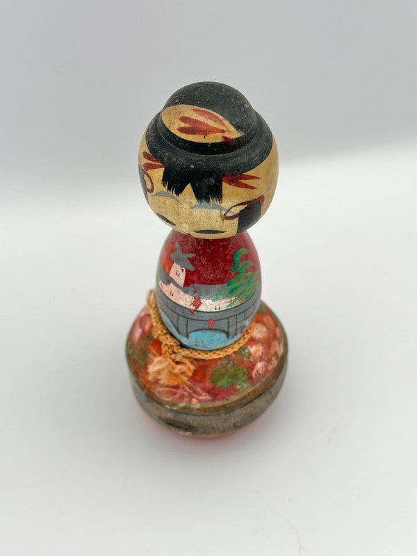 K10005 - Omiyage onsen souvenir kokeshi doll