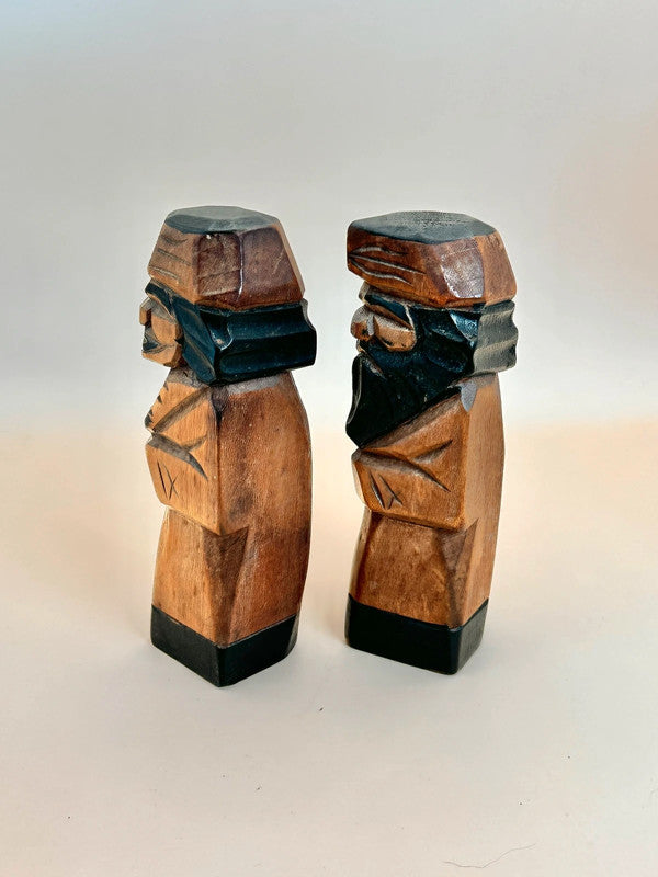 K10143 - Sosaku Doll Pair – Ainu Couple Set