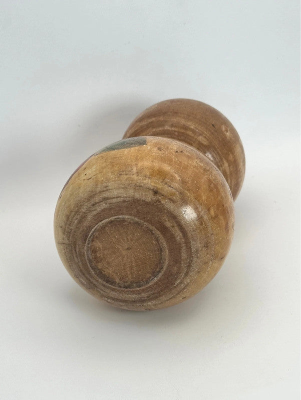 K18078 - Sosaku kokeshi Camellia (Tsubaki)