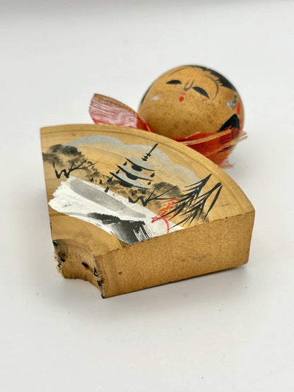 K10034 - Vintage Japanese kokeshi doll