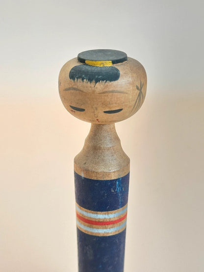 K10127 - Vintage sosaku kokeshi - Navy blue