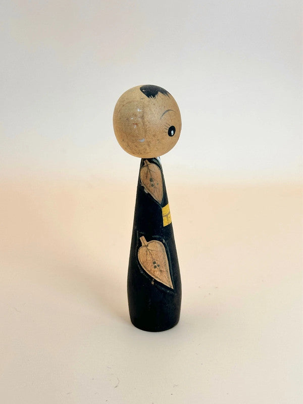K10129 - Mini Japanese Sosaku kokeshi