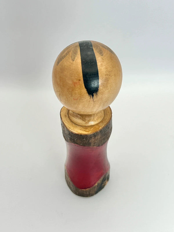 K15022 - Omiyage onsen kokeshi doll