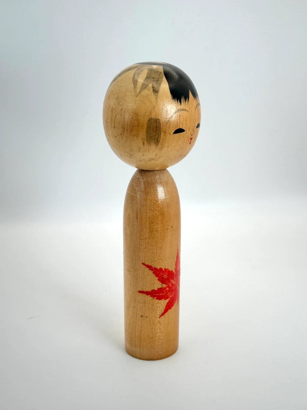 K18001 - Sosaku Shingata doll autumn maple