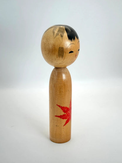 K18001 - Sosaku Shingata doll autumn maple