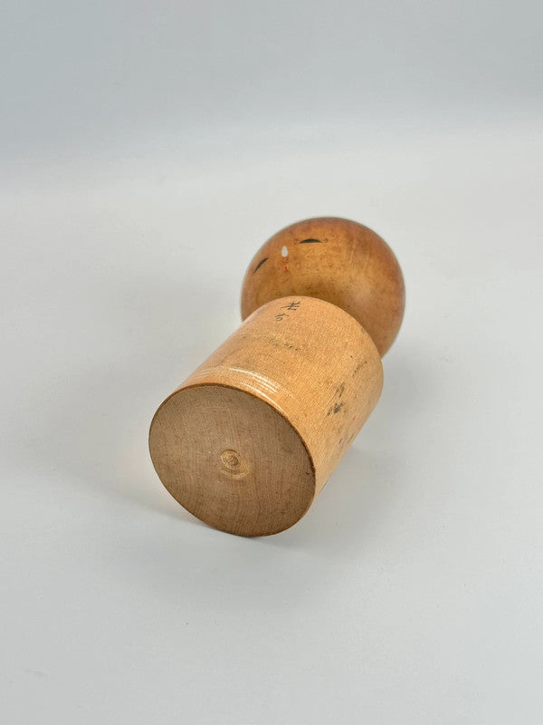 K10111 - Vintage Onsen Omiyage kokeshi