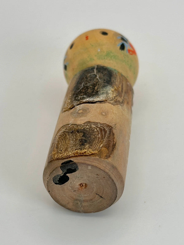 K10073 - Omiyage kokeshi doll  Aomori Ondo 青森音頭