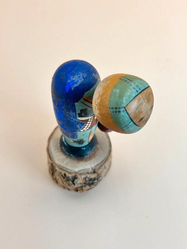 K10126 - Vintage omiyage Lantern Bearer kokeshi