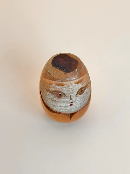 K05041 - Vintage wooden Daruma doll