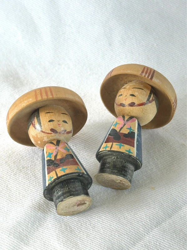 SK015 - Kokeshi Wooden Doll Fishermen