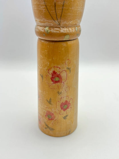 K25029 - Sosaku kokeshi by Yajima Suiho