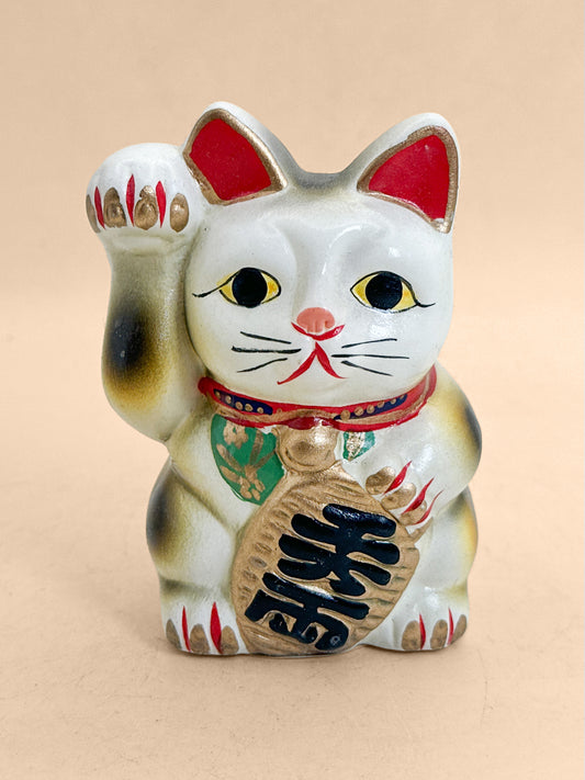 FT609 - Tokoname Ware Maneki Neko 常滑焼
