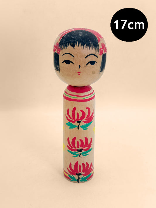 K15186 - Kokeshi de style Naruko par Kazumi 一美