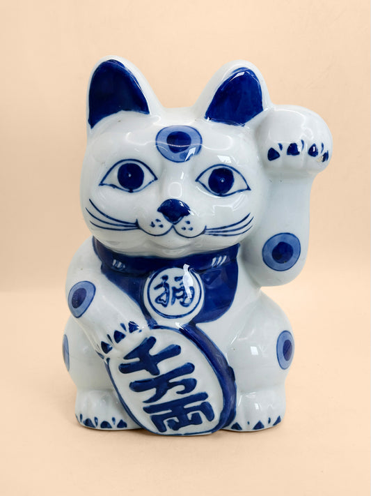 FT592 - Arita-yaki Blue & White Maneki Neko 有田焼
