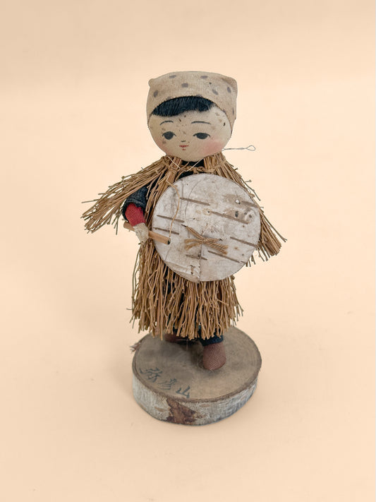 K10253 - Omiyage Kokeshi craft from Yahiko Mountain 弥彦山