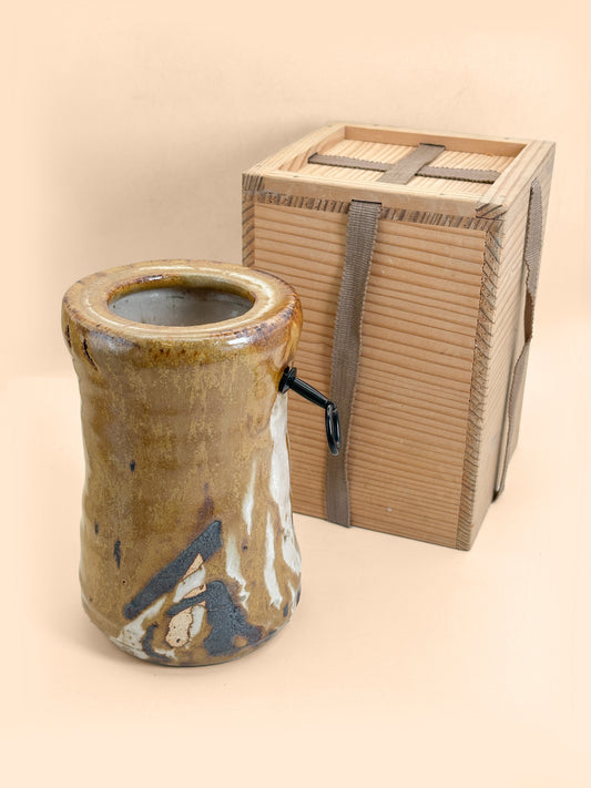 TB374 - Vase by Kobayashi Kazumasa 小林一雅